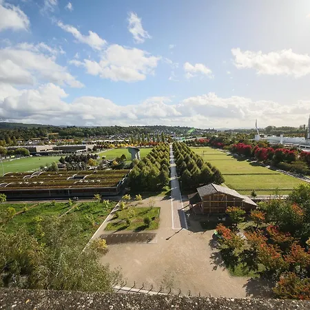120 M Penthouse, Europa Park -rulantica- Strassburg - Colmar - Schwarzwald, Bis 11 Personnen 아파트 라어
