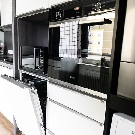 120 M Penthouse, Europa Park -rulantica- Strassburg - Colmar - Schwarzwald, Bis 11 Personnen 아파트 *