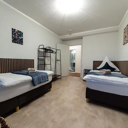 120 M Penthouse, Europa Park -rulantica- Strassburg - Colmar - Schwarzwald, Bis 11 Personnen 아파트 라어