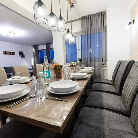 120 M Penthouse, Europa Park -rulantica- Strassburg - Colmar - Schwarzwald, Bis 11 Personnen 아파트 *