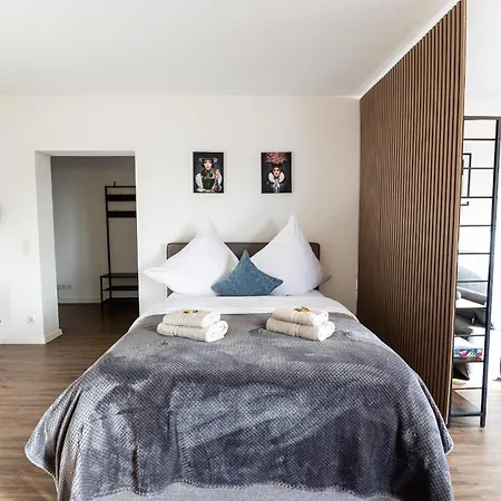 120 M Penthouse, Europa Park -rulantica- Strassburg - Colmar - Schwarzwald, Bis 11 Personnen 아파트 라어