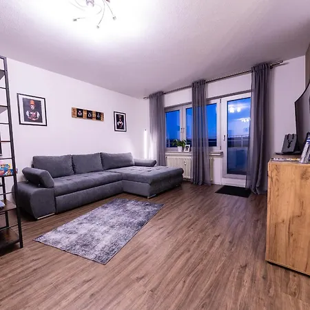 120 M Penthouse, Europa Park -rulantica- Strassburg - Colmar - Schwarzwald, Bis 11 Personnen 아파트 라어